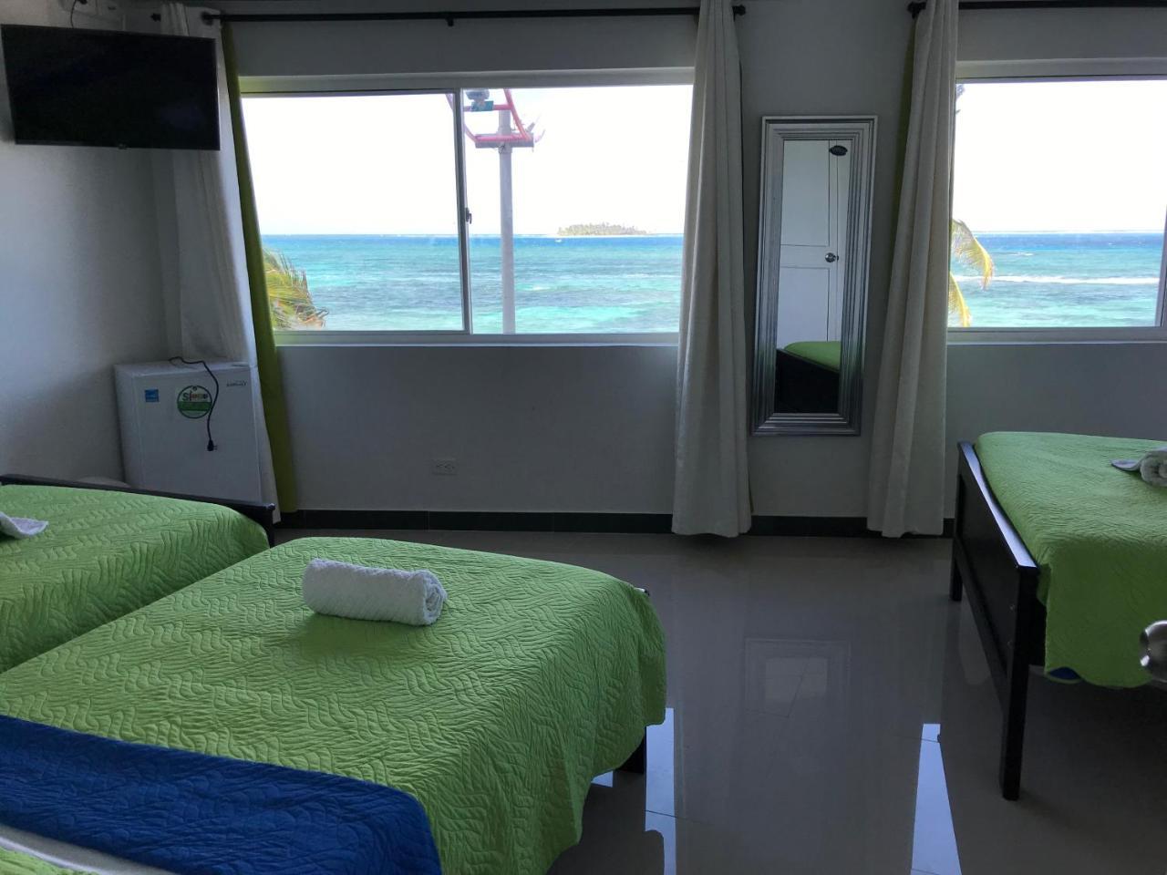 Alojamiento View Jhony Cay San Andres  Exterior photo